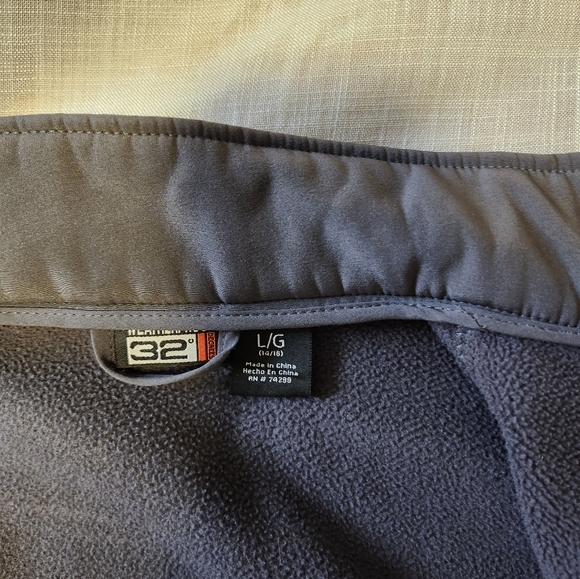 Weatherproof 32 DEGREES soft shell jacket size L (14/16) Big Boy - Picture 3 of 6